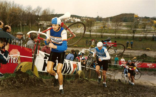 Klik om te verbergen