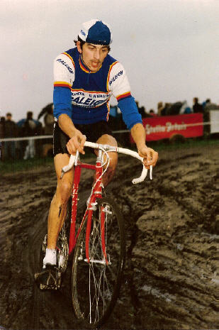 Klik om te verbergen