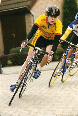 Klik om te verbergen