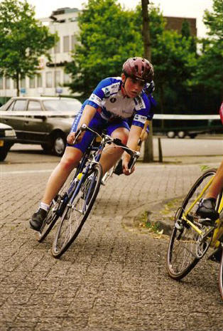 Klik om te verbergen