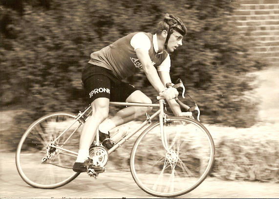 Klik om te verbergen