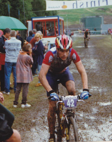 Klik om te verbergen